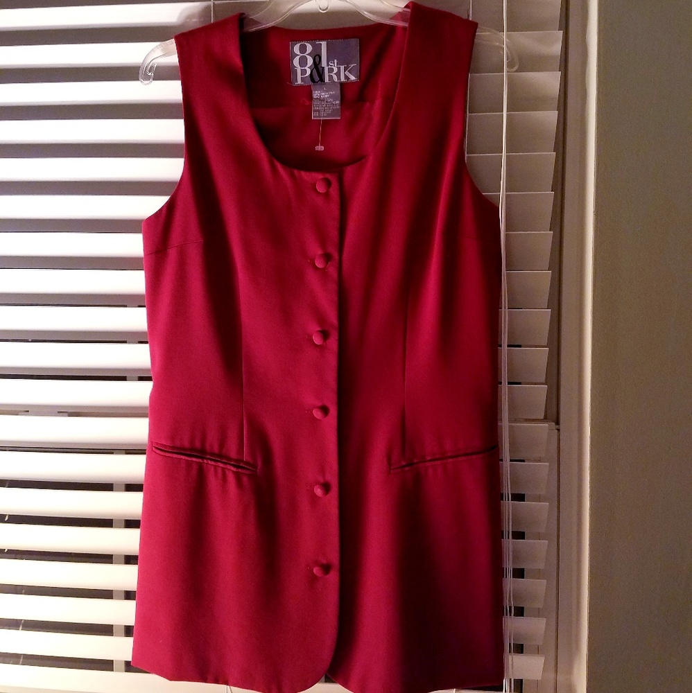 Dressy vest